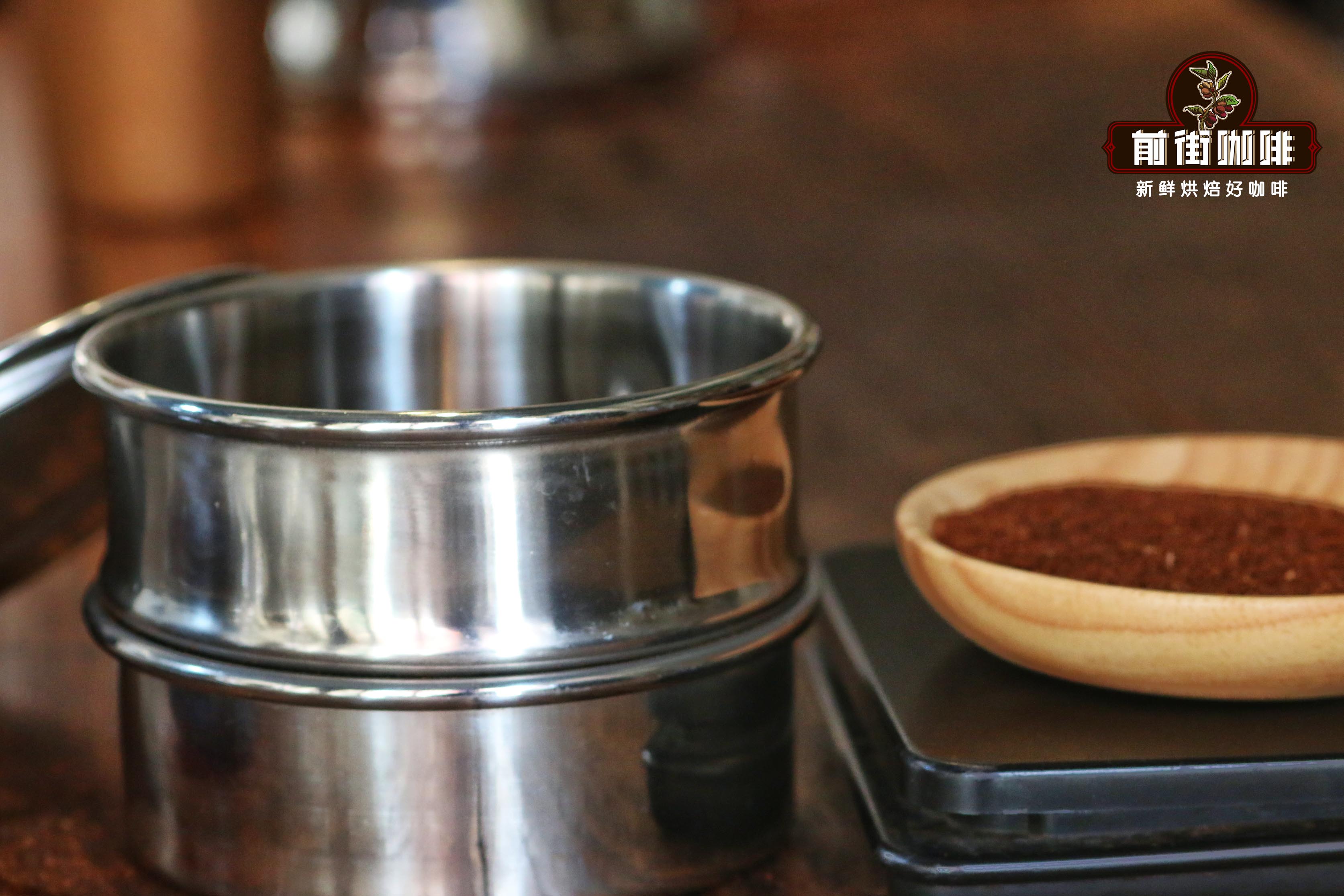 How to determine the grinding thickness (coarse and fine) of ​Pour over​(V60) coffee beans? How to adjust the scale of the coffee grinder?