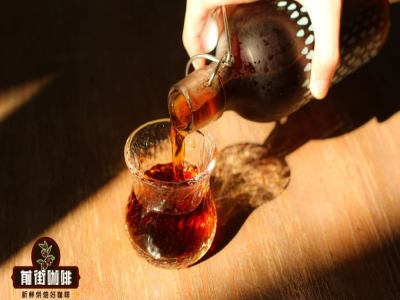 冰滴咖啡粉水比例｜冰滴咖啡和冷萃咖啡区别大吗？冰滴咖啡的发明起源是什么？冰滴的咖啡因含量高吗？