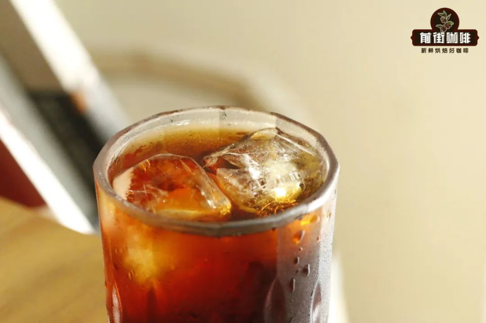 Illustration of making ice-drip coffee｜What single-origin coffee beans are suitable for making ice-brewed coffee? What are the specific steps to make iced drip coffee at home?