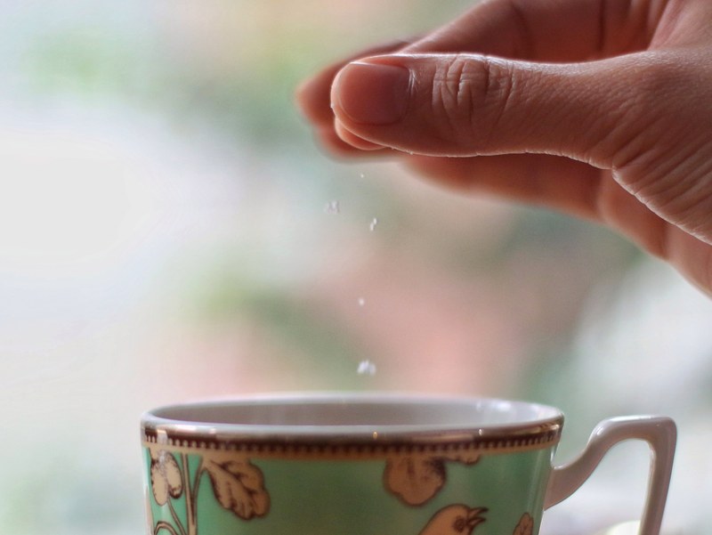 Make latte with Moka pot and select coffee beans according to drinking scene