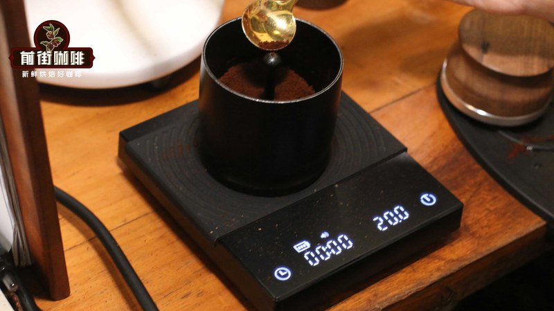 Moka pot beans are paired like this, from black coffee in the morning to milk coffee in the evening