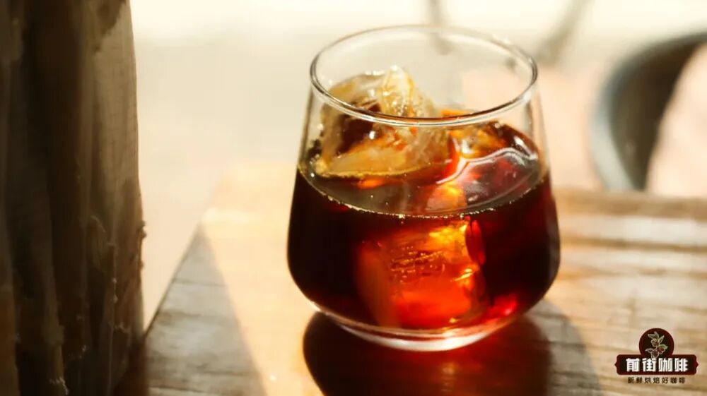 What’s the best way to make cold brew coffee at home?